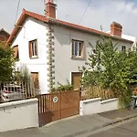 Apartman Avec Terrasse En Plein Centre