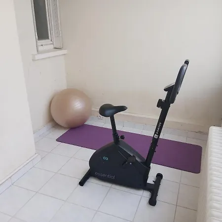 Avec Terrasse En Plein Centre Apartment